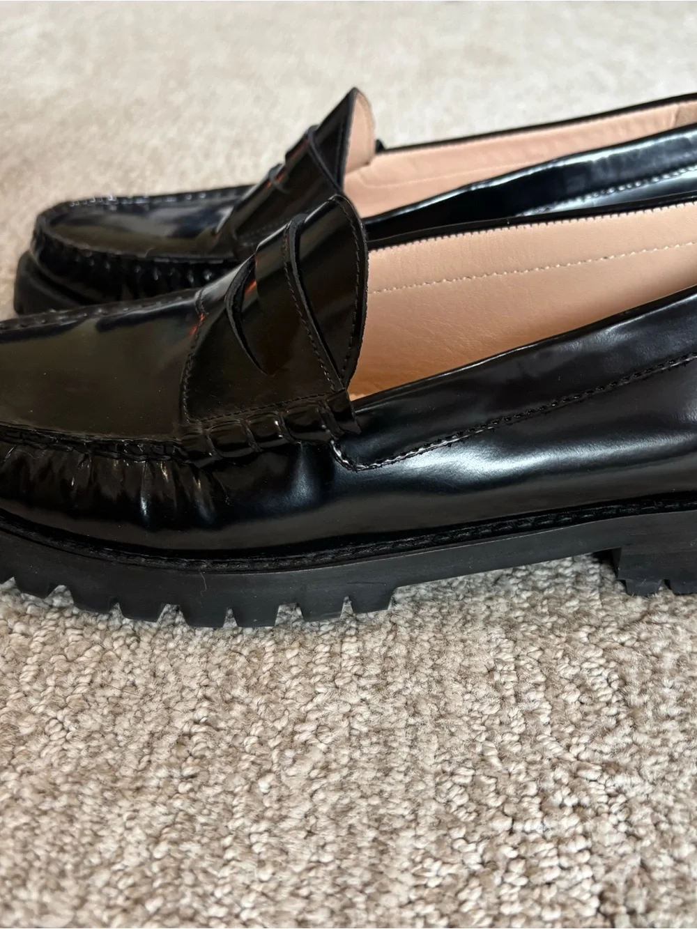 J. Crew Black Patent Leather Penny Loafers Classic style size 8 like new